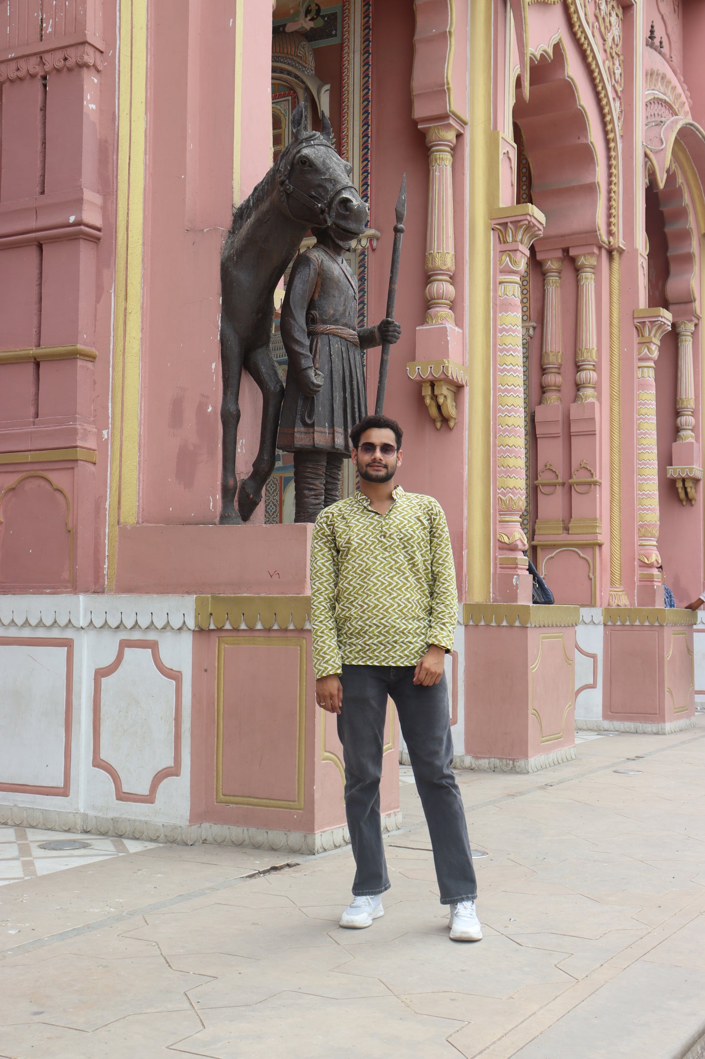Olive Green Zigzag Printed Cotton Kurta ~ Sanganeri
